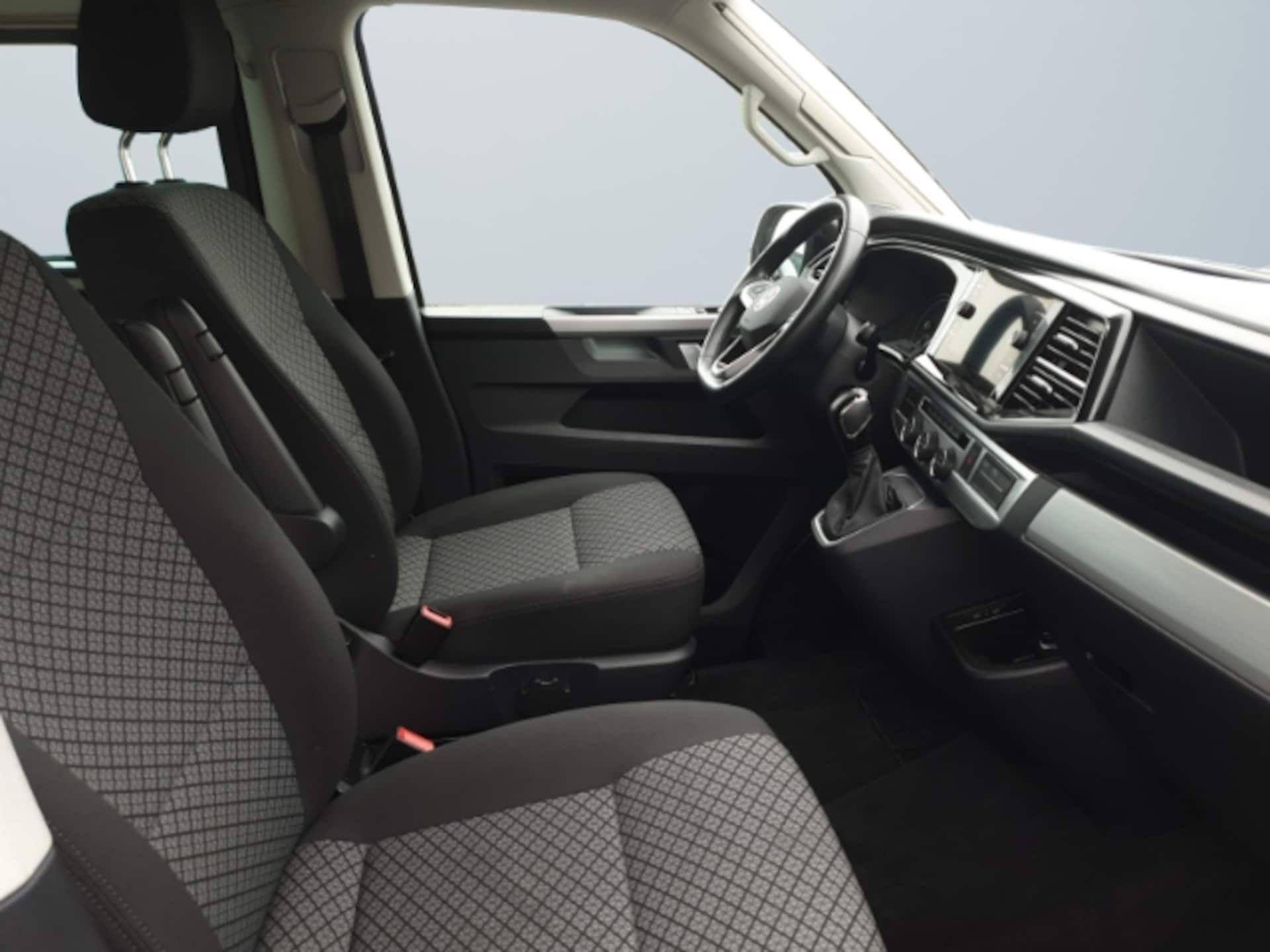 Volkswagen T6.1 California Beach