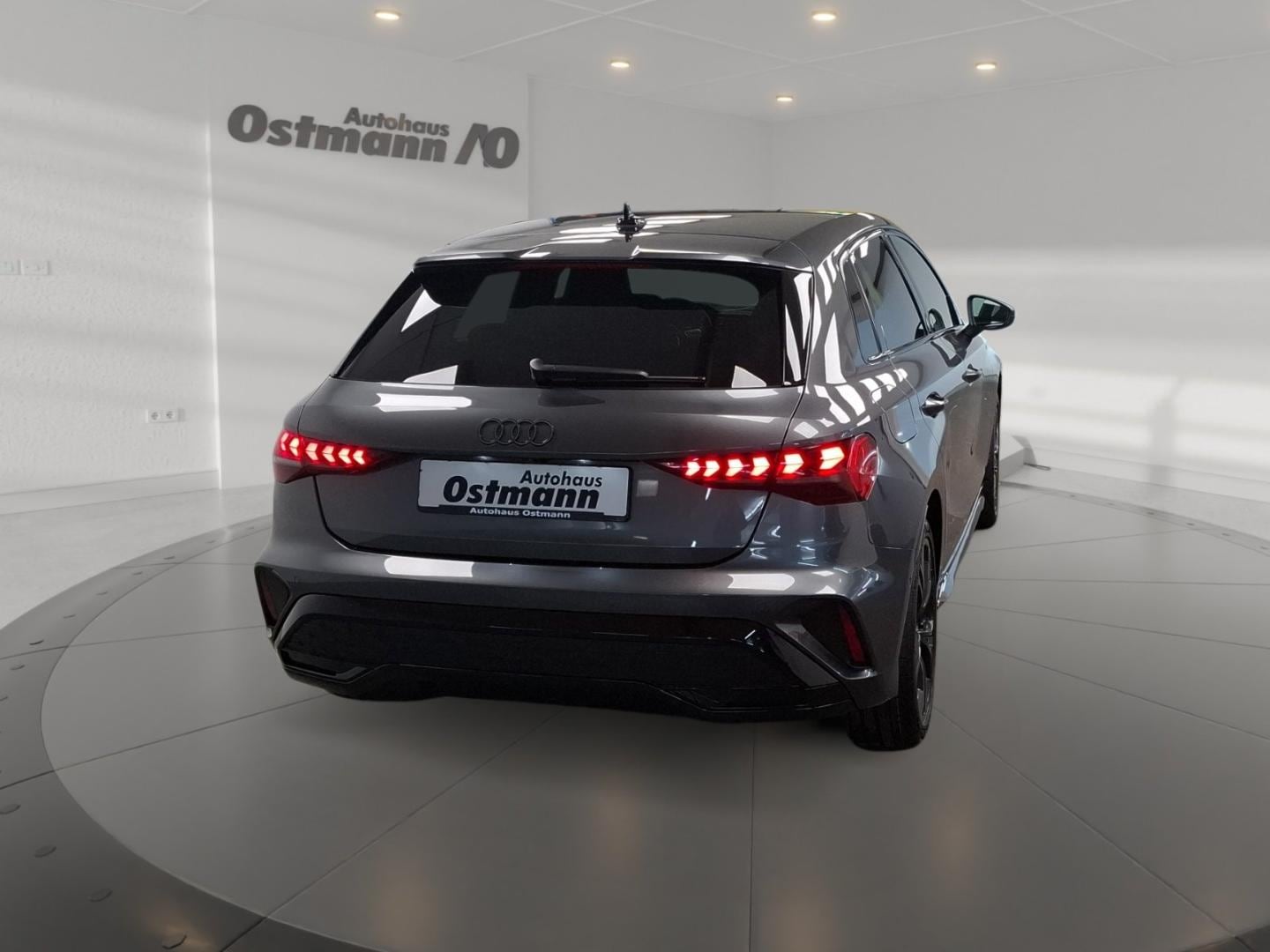 Bild über Audi A3 Sportback TFSI 110 kW S tronic - für weitere Informationen kontaktieren Sie den Audi Partner