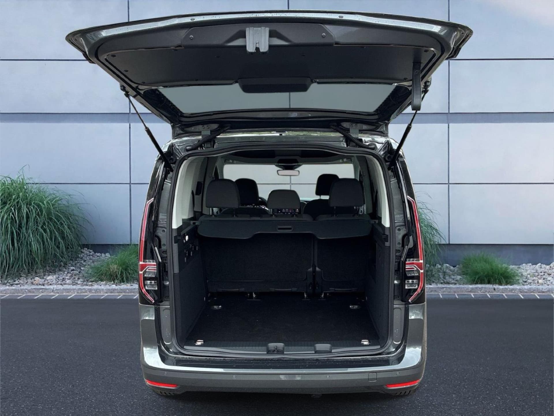 Volkswagen Caddy Basis-Modell