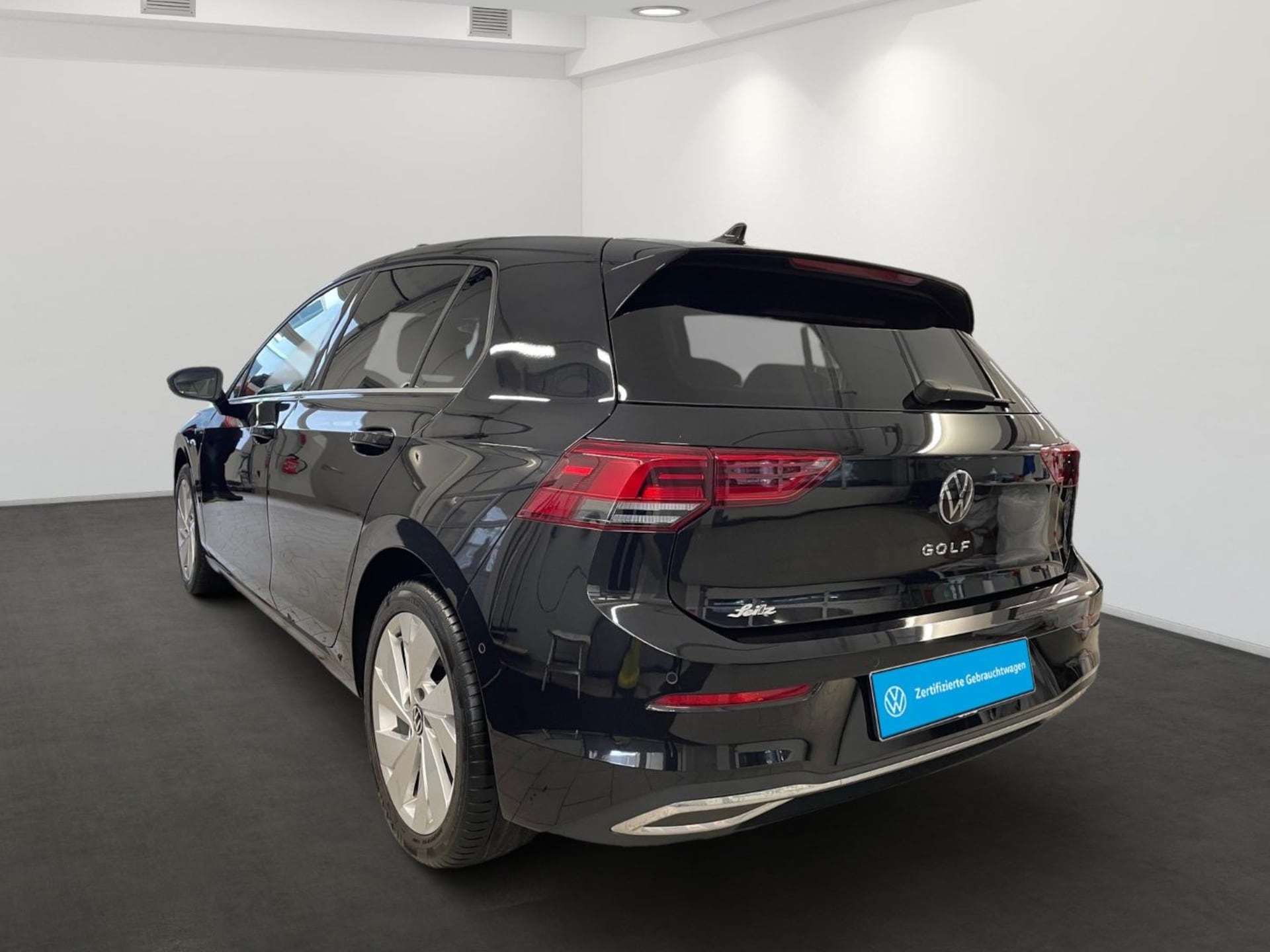 Volkswagen Golf Style