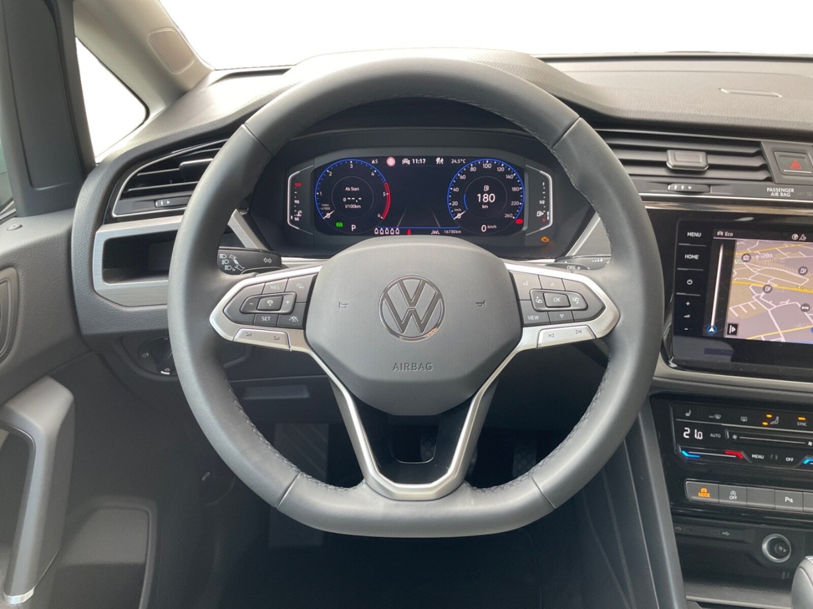 Volkswagen Touran – Bild 12