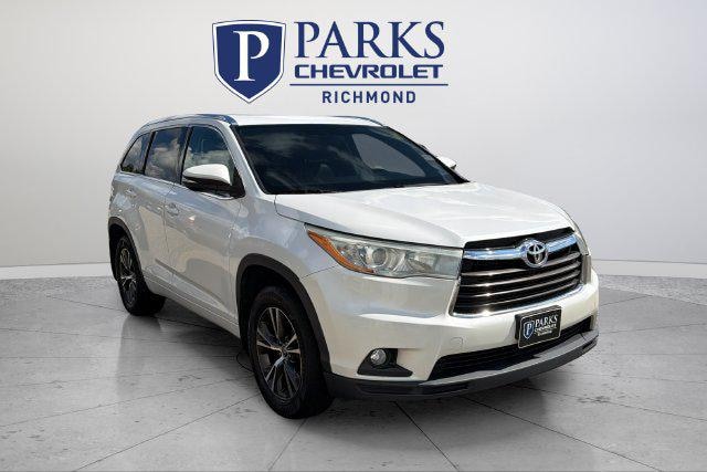 2016 Toyota Highlander