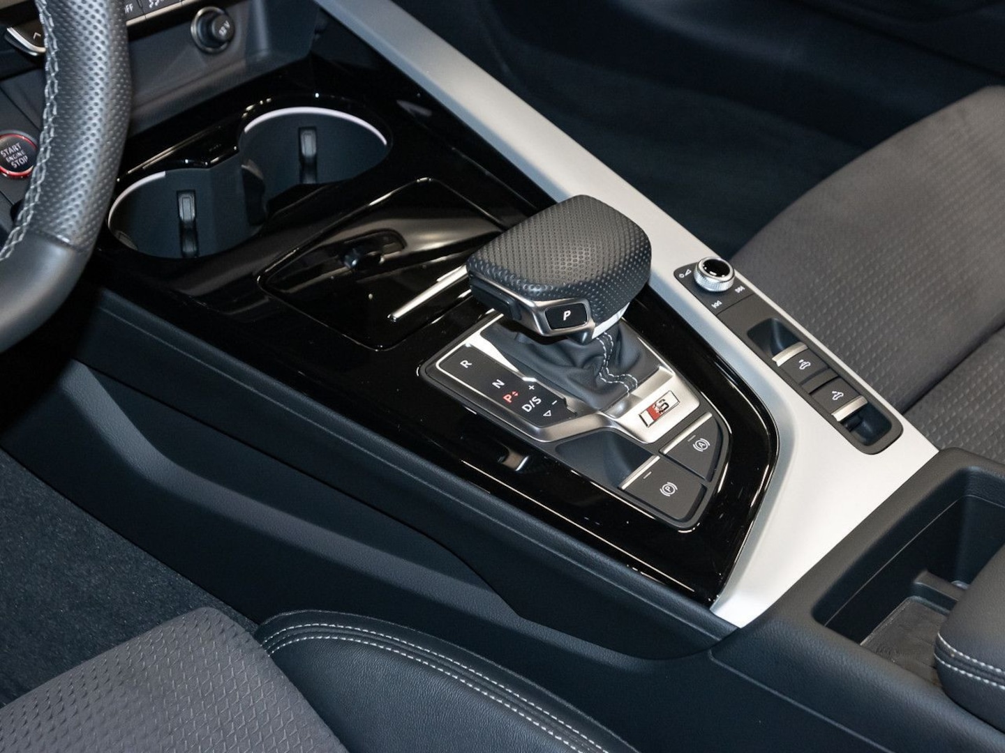 Bild über Audi S5 Cabriolet TFSI quattro tiptronic - für weitere Informationen kontaktieren Sie den Audi Partner