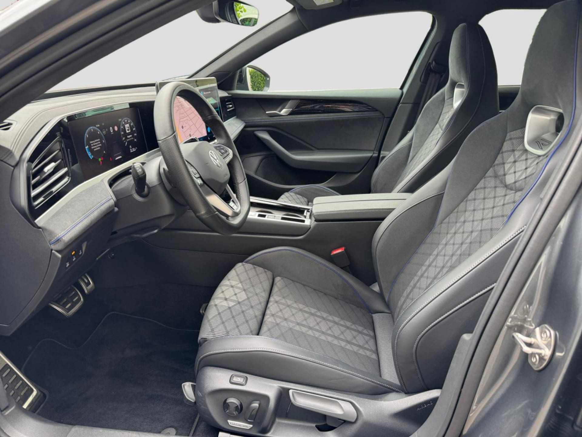 Volkswagen Passat R-Line