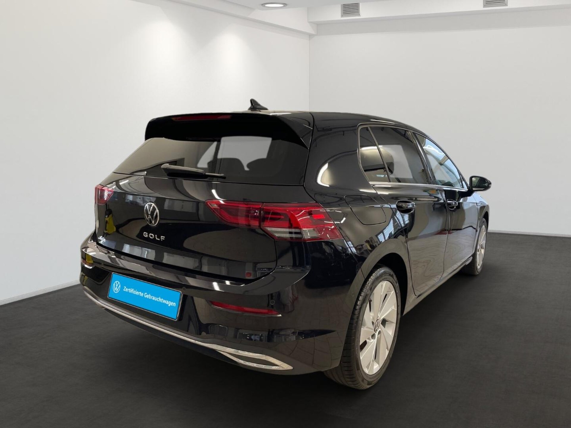 Volkswagen Golf Style