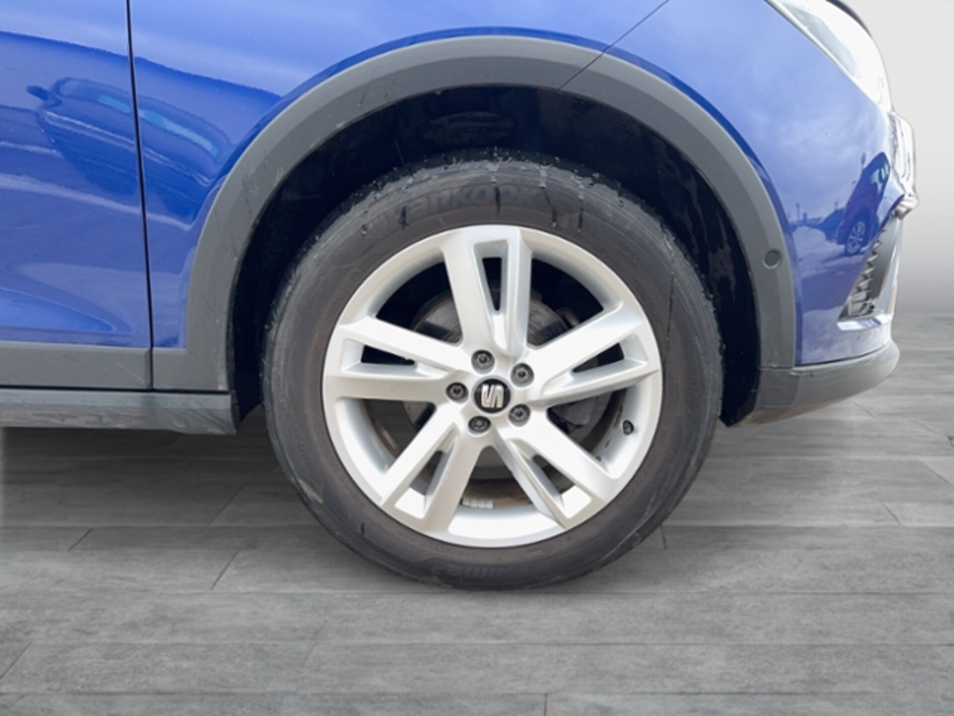 SEAT Arona FR