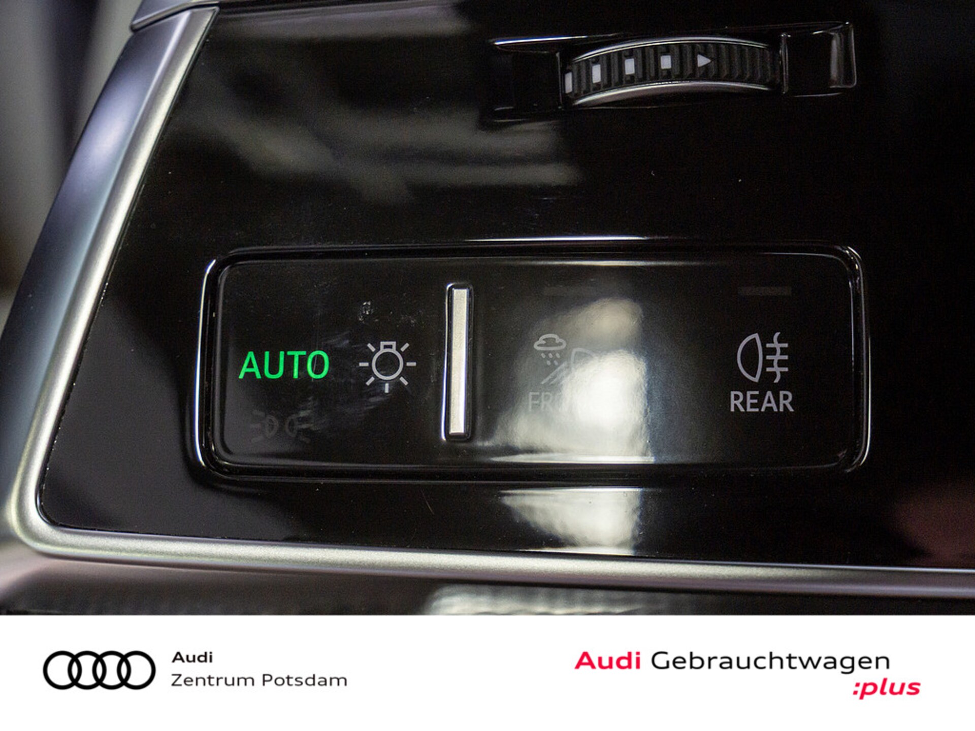 Audi SQ8 SUV