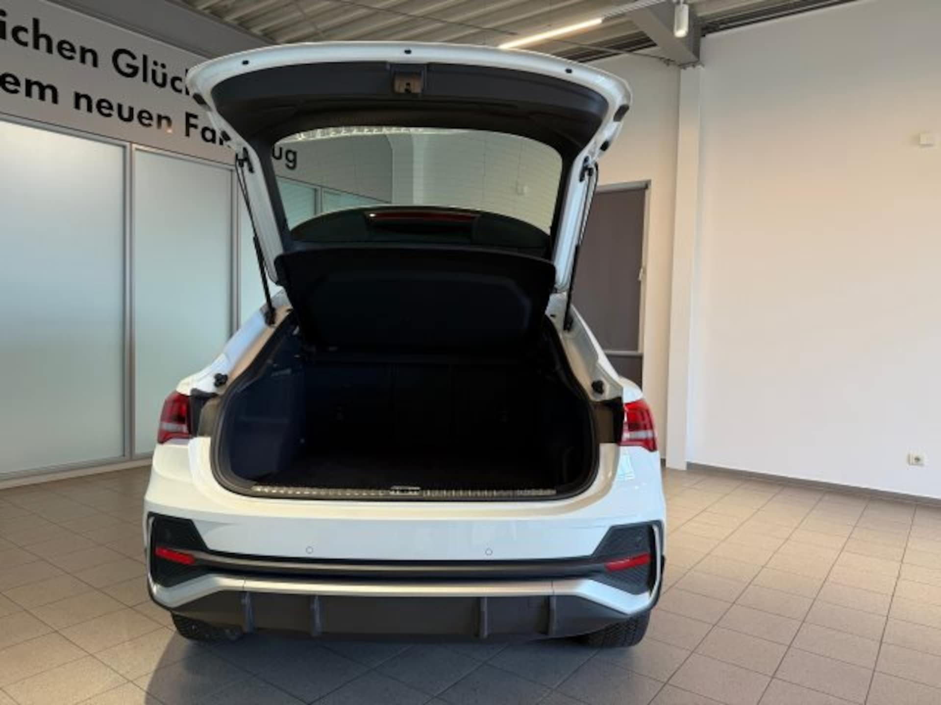 Audi Q3 Sportback S line