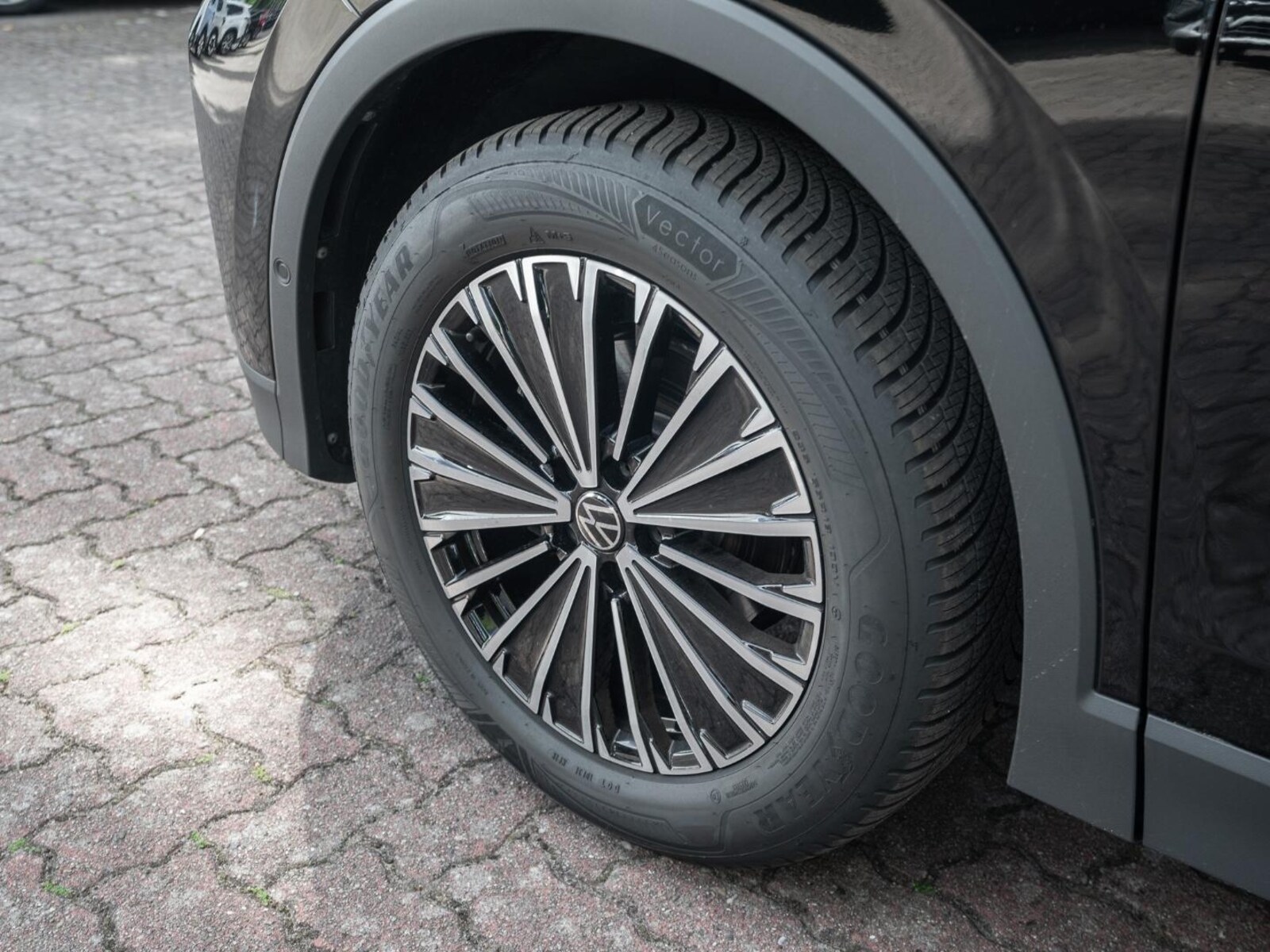 Volkswagen Tiguan – Bild 6