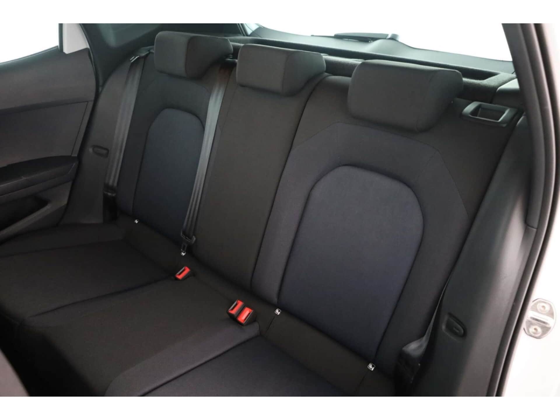 SEAT Arona FR