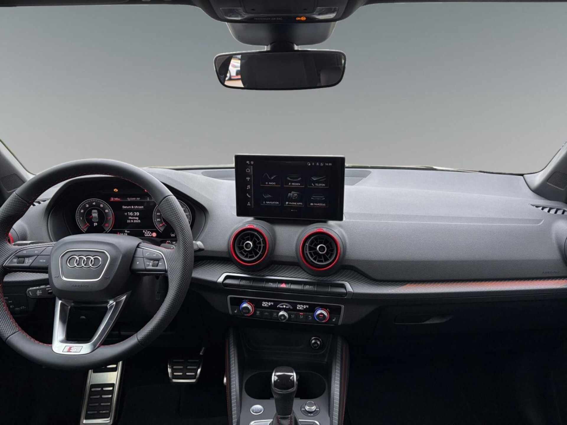 Audi Q2 S line