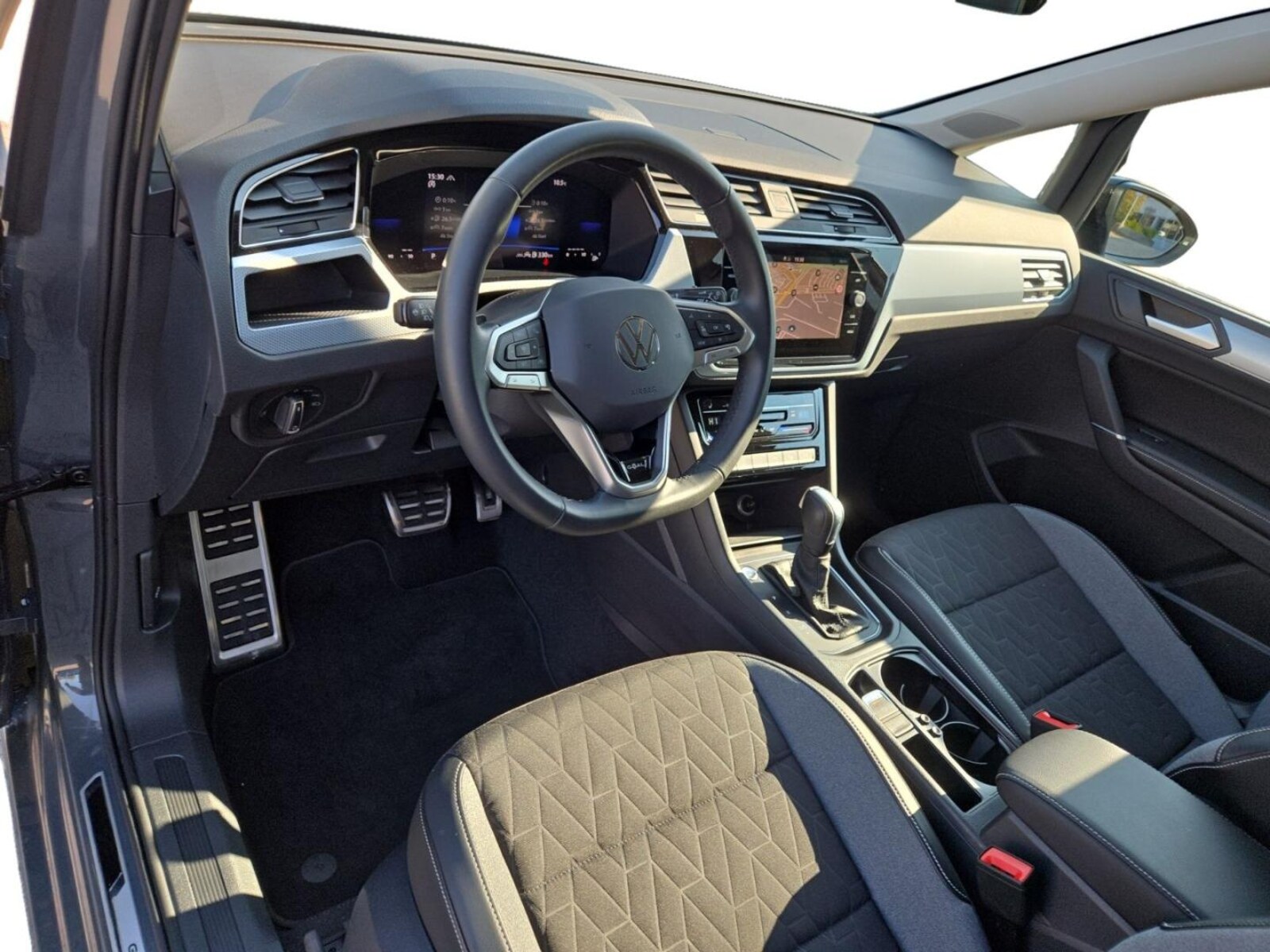 Volkswagen Touran – Bild 4
