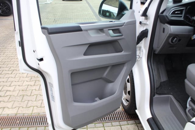 Volkswagen T6.1 California