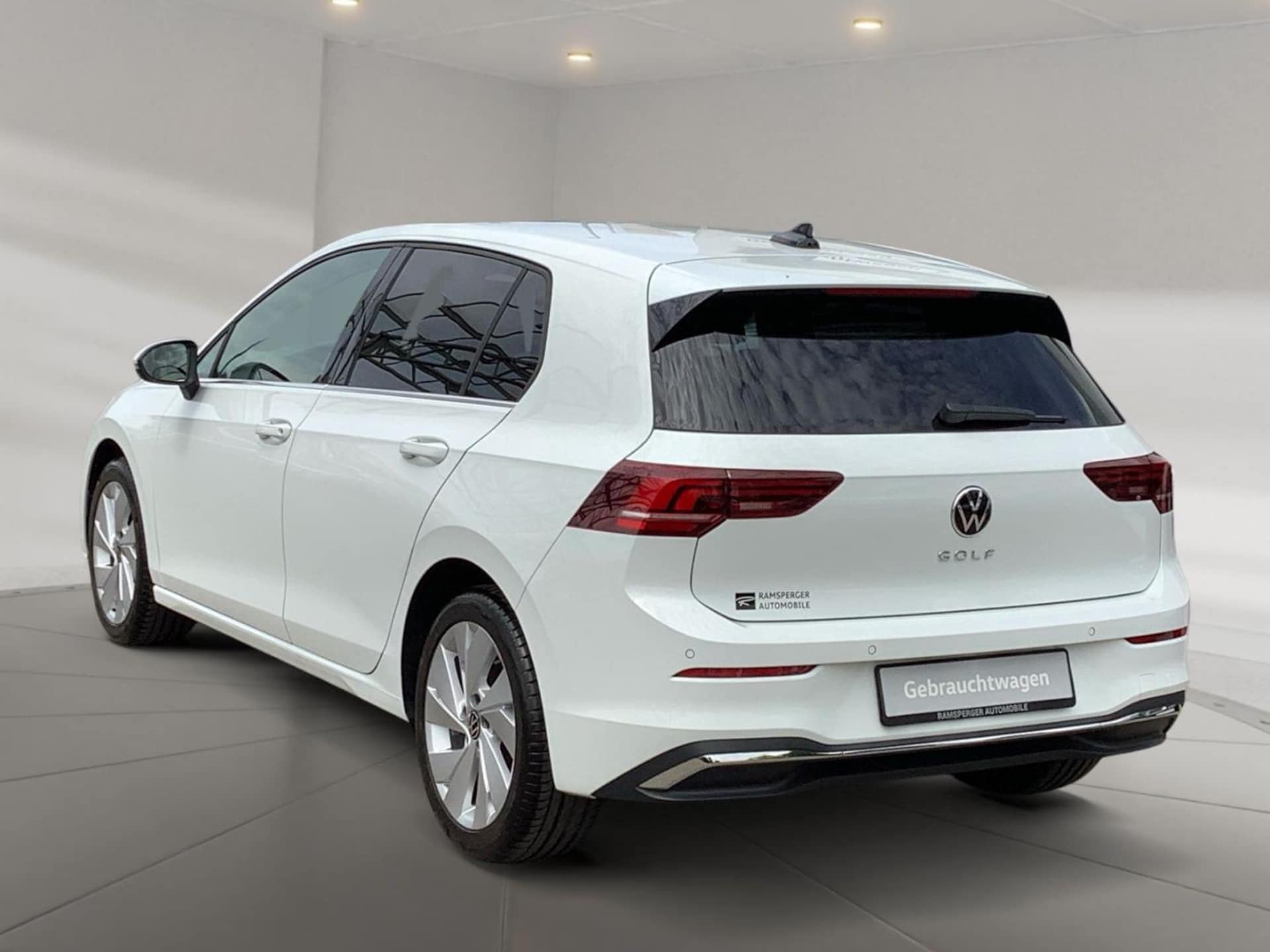 Volkswagen Golf Style