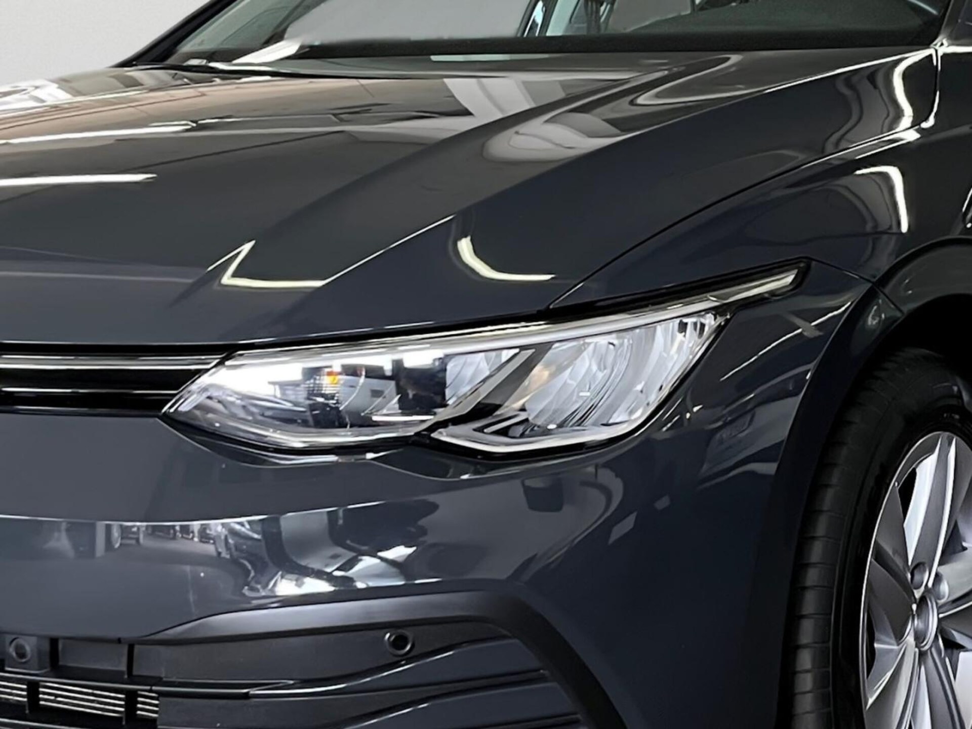 Volkswagen Golf Variant Life