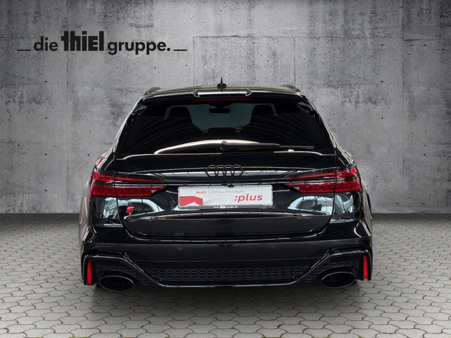 Bild über Audi RS 6 Avant performance quattro tiptronic - für weitere Informationen kontaktieren Sie den Audi Partner