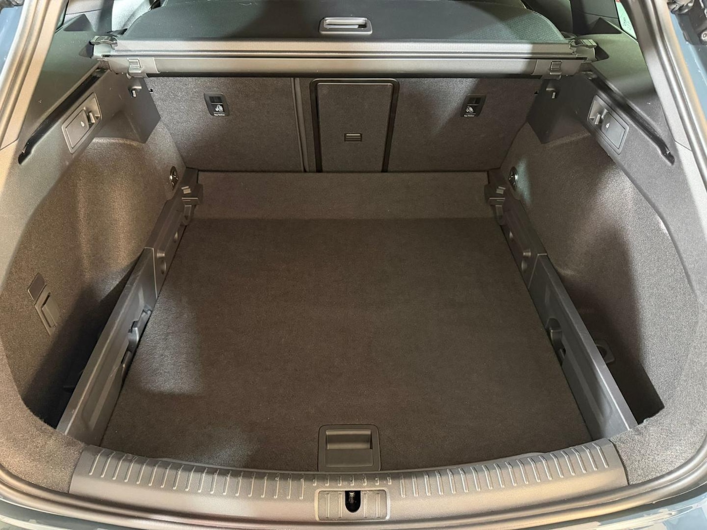 CUPRA Leon Sportstourer 1.5 eTSI DSG 110 kW (150 CV) — photo 8