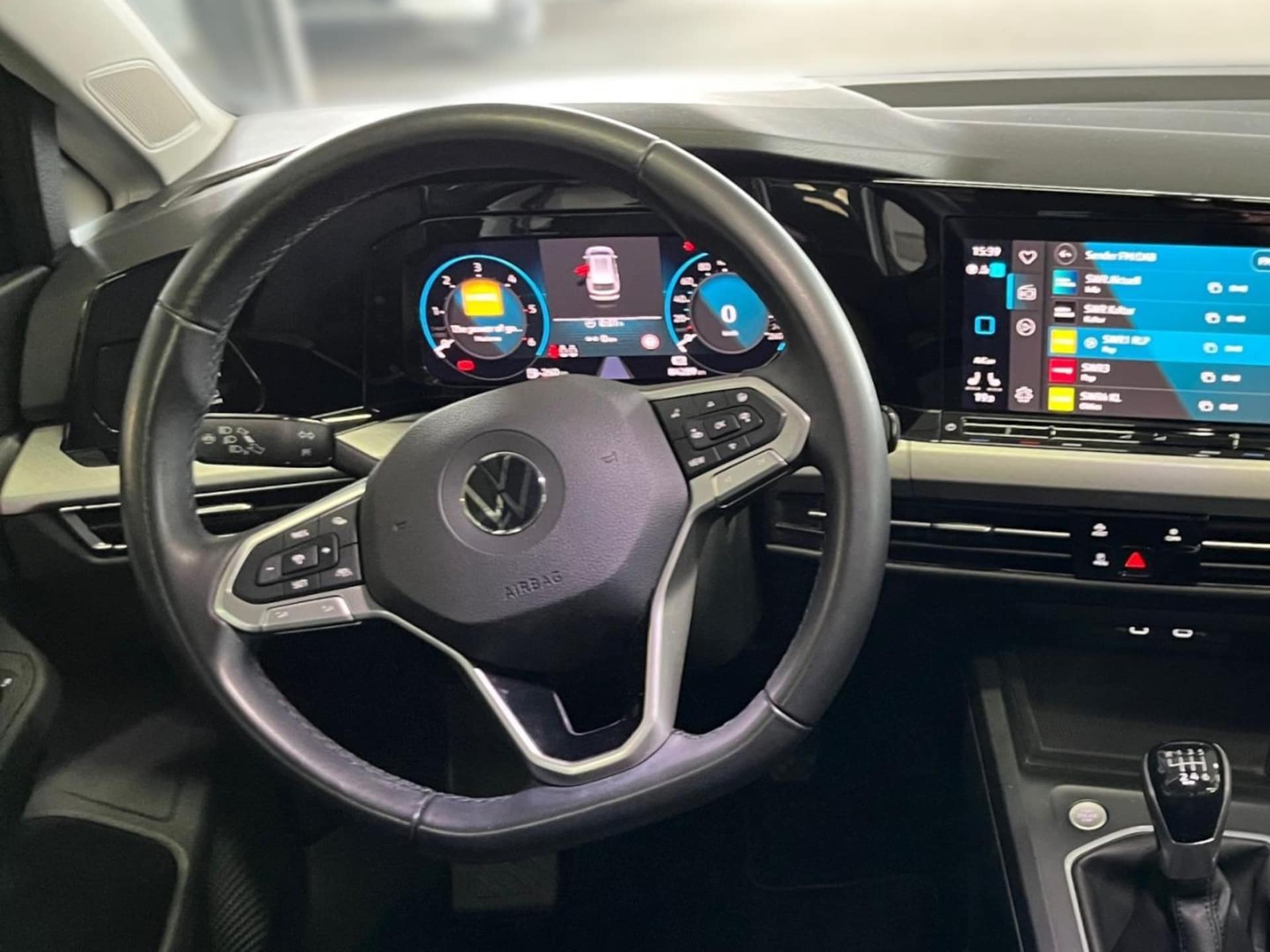 Volkswagen Golf Variant Life