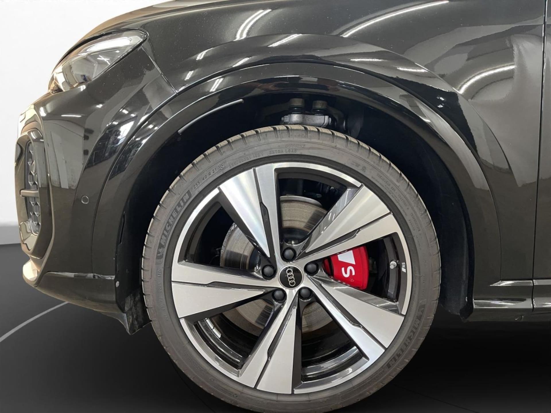 Audi SQ5 Sportback edition one
