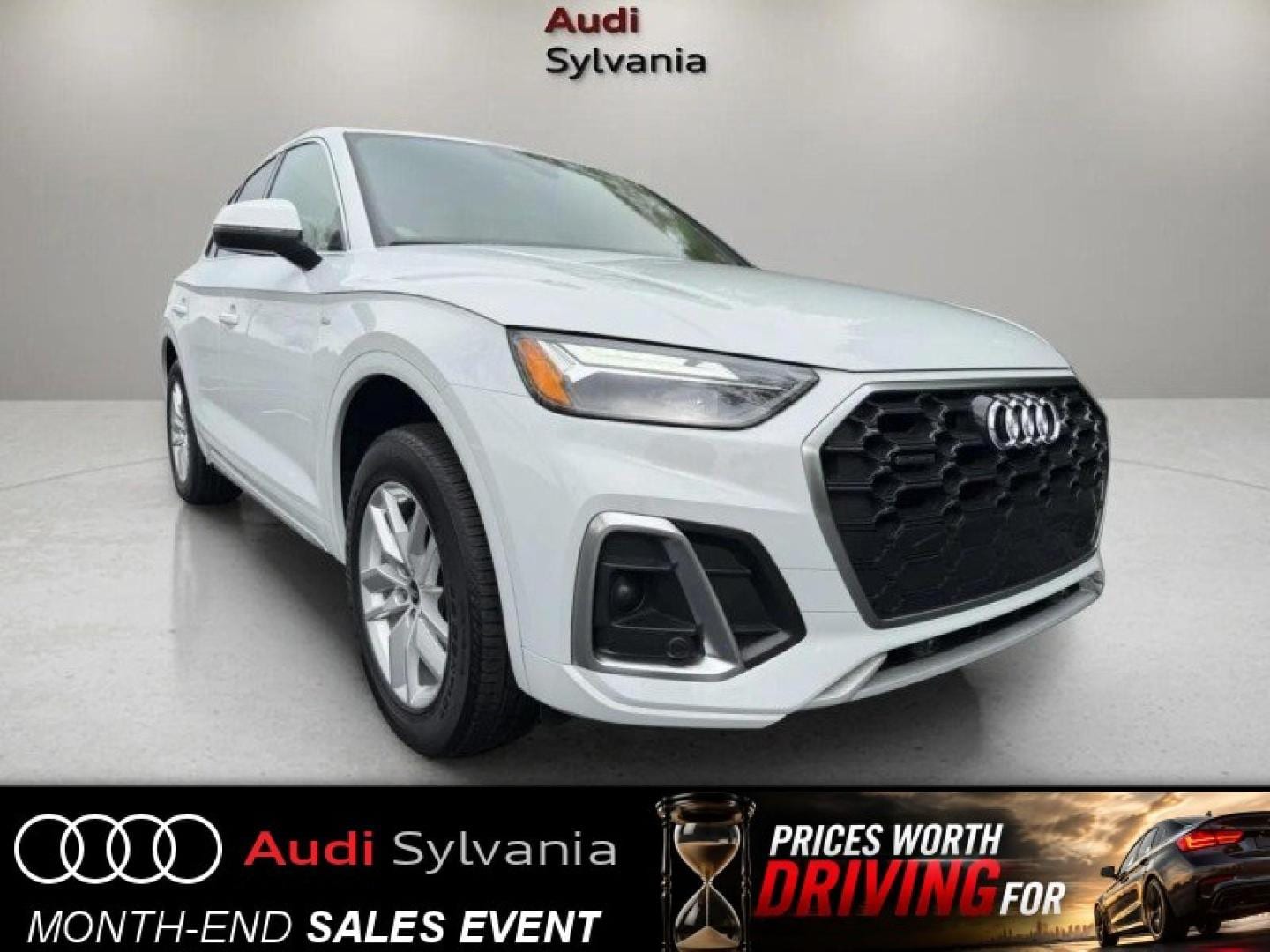 2023 Audi Q5 45 Premium's photo