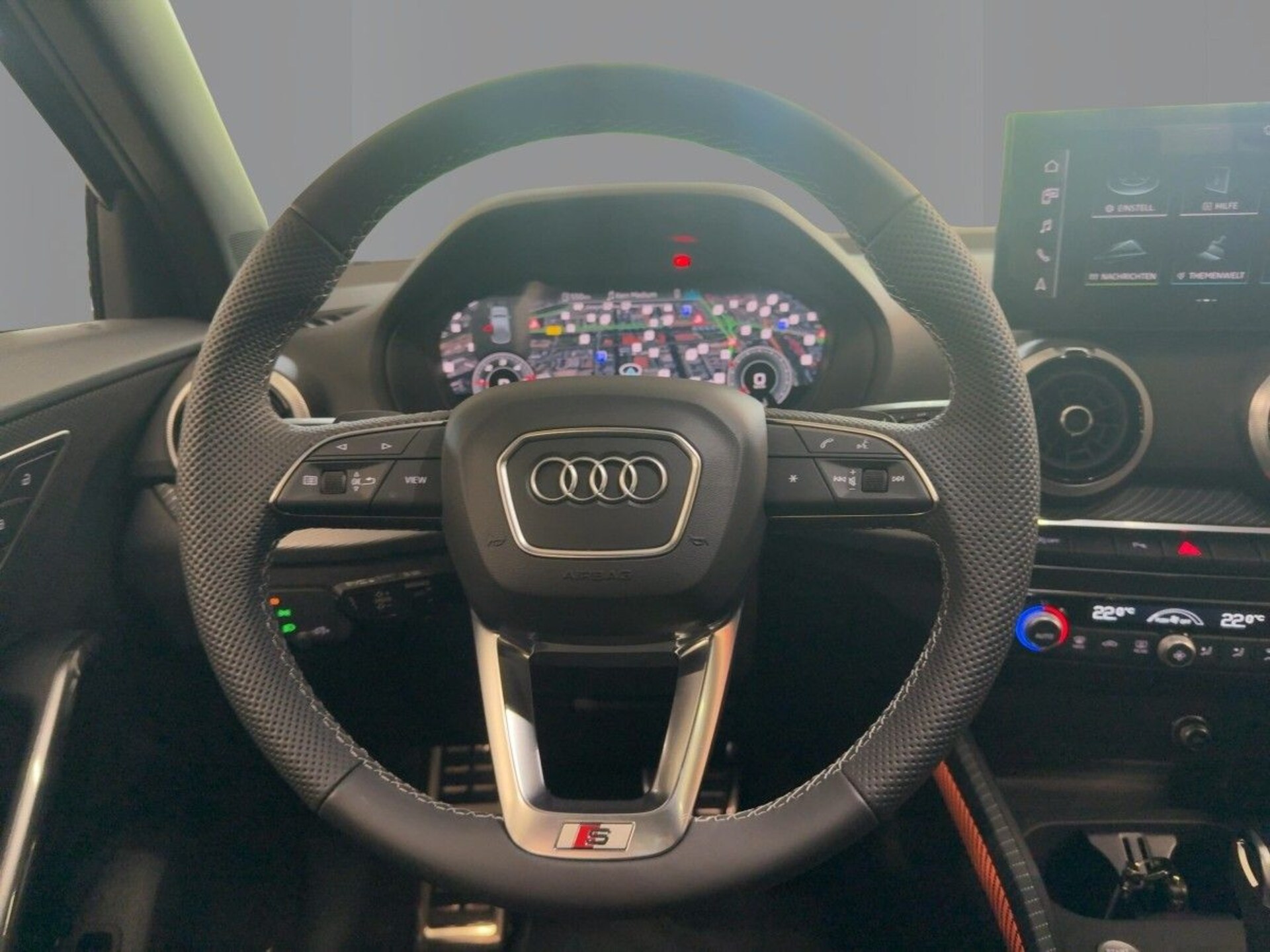 Audi Q2 S line