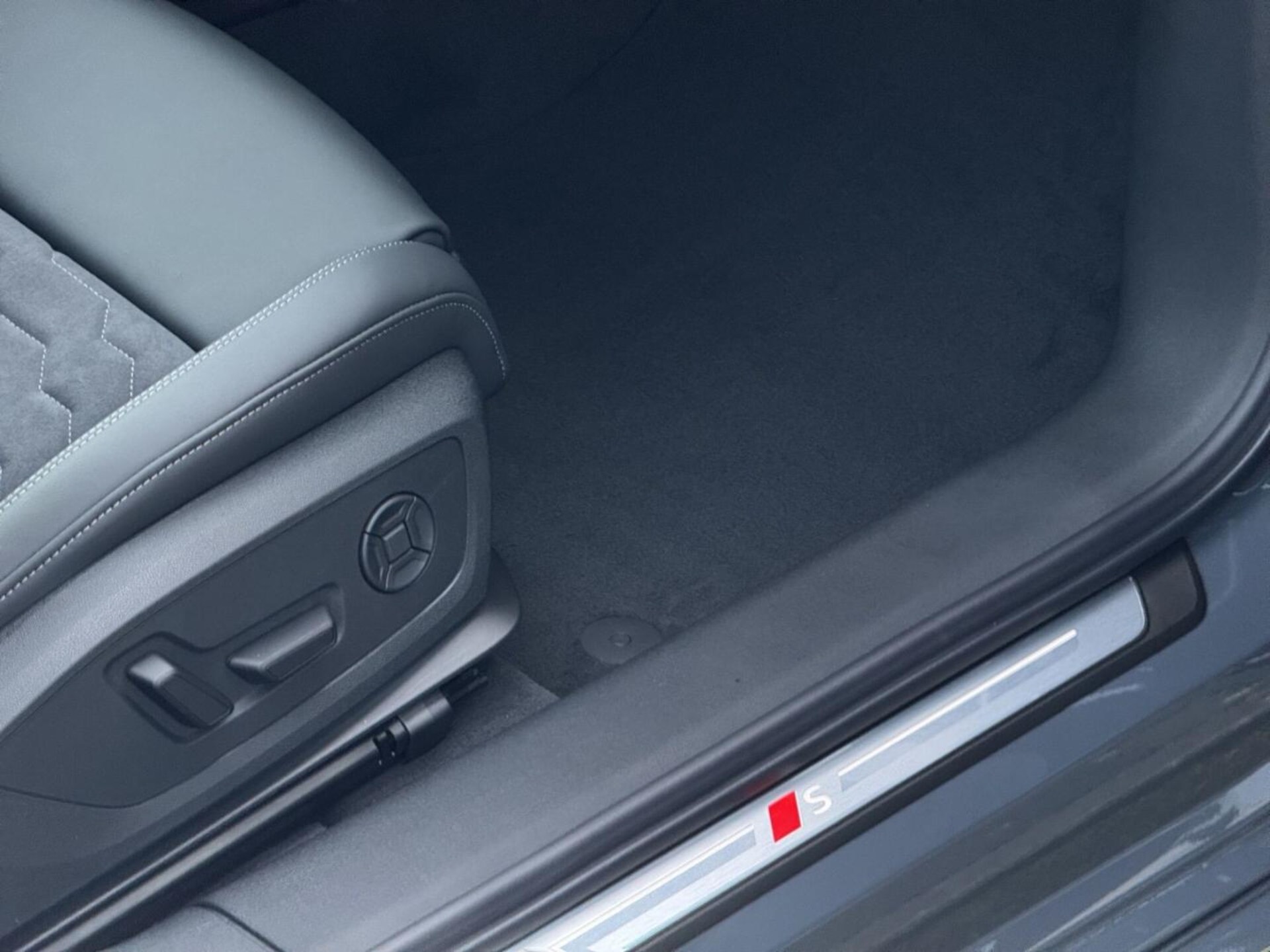 Audi A6 Avant e-tron