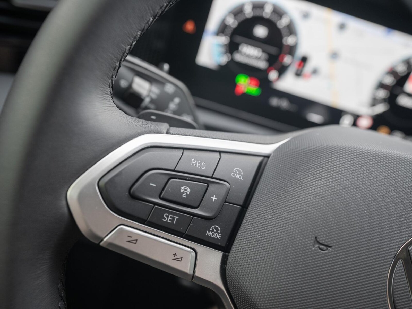 Volkswagen Tiguan – Bild 22