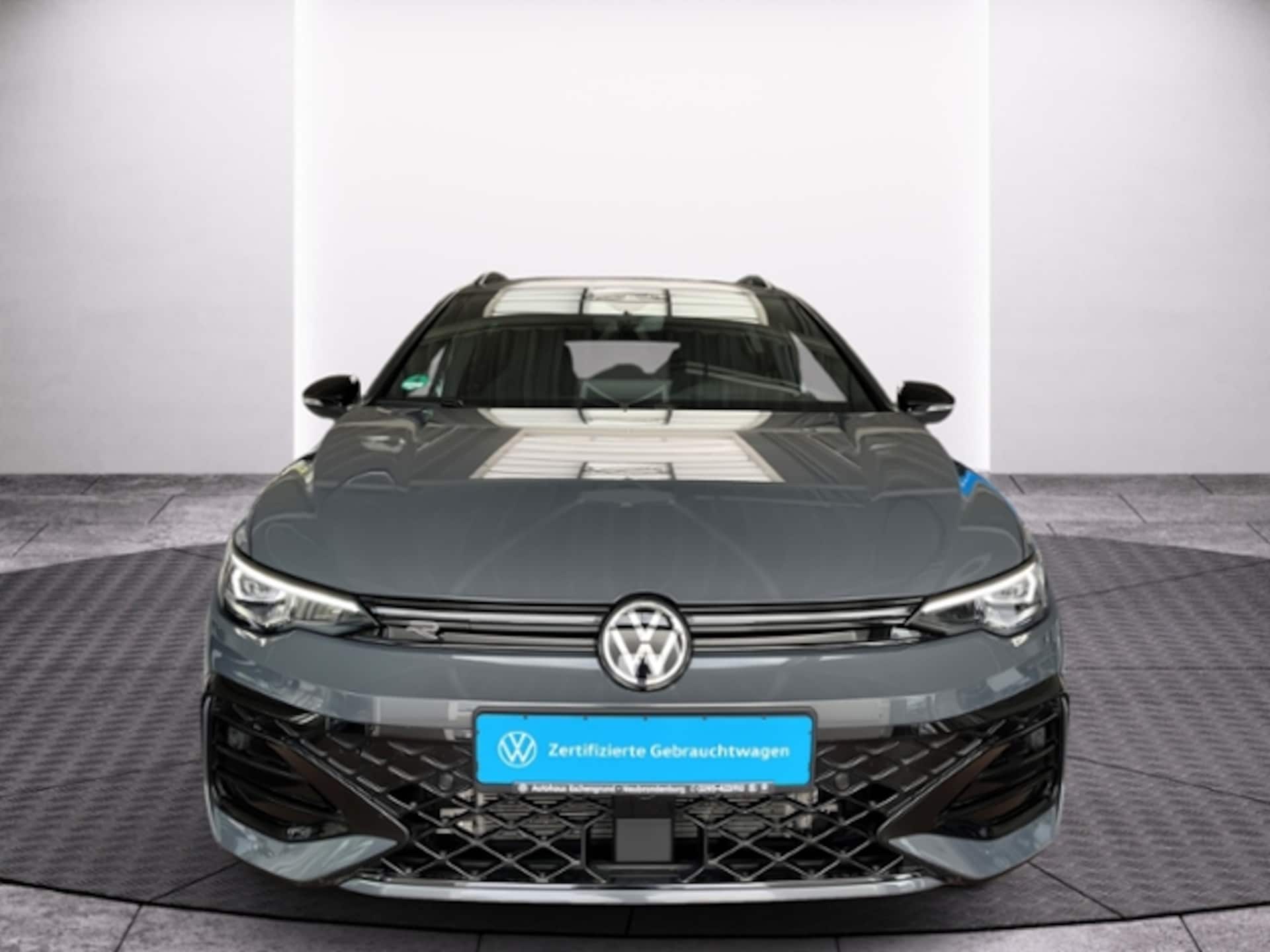 Volkswagen Golf Variant R-Line