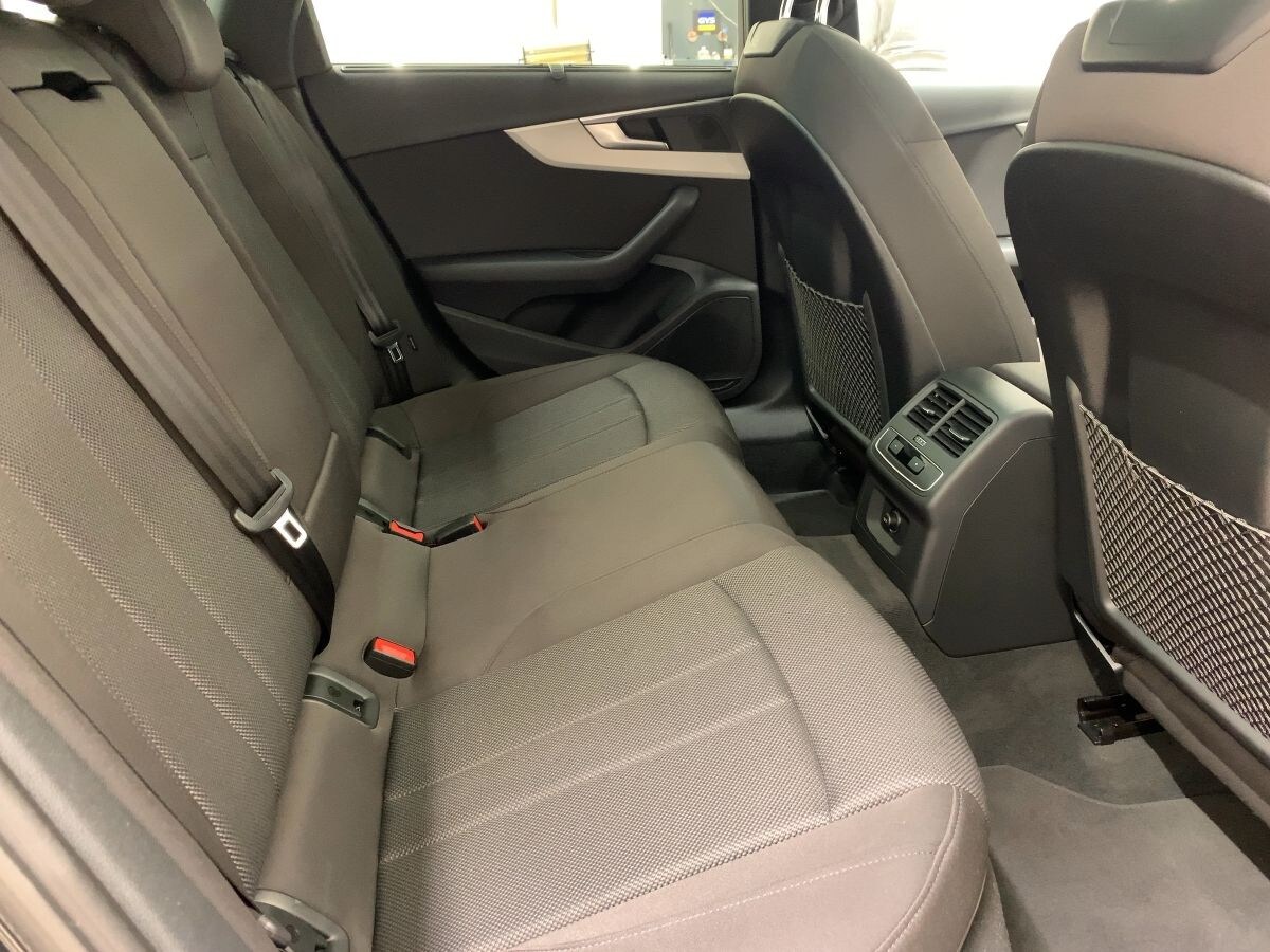 Image about Audi A4 Avant 40 TFSI S tronic