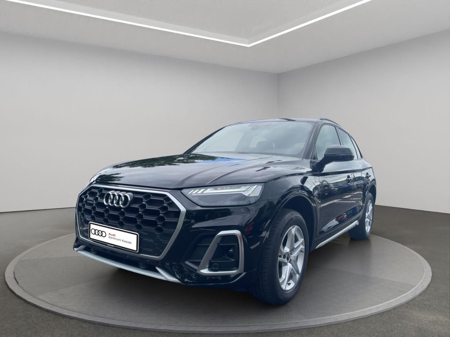 Bild über Audi Q5 40 TDI quattro 150 kW S tronic - für weitere Informationen kontaktieren Sie den Audi Partner