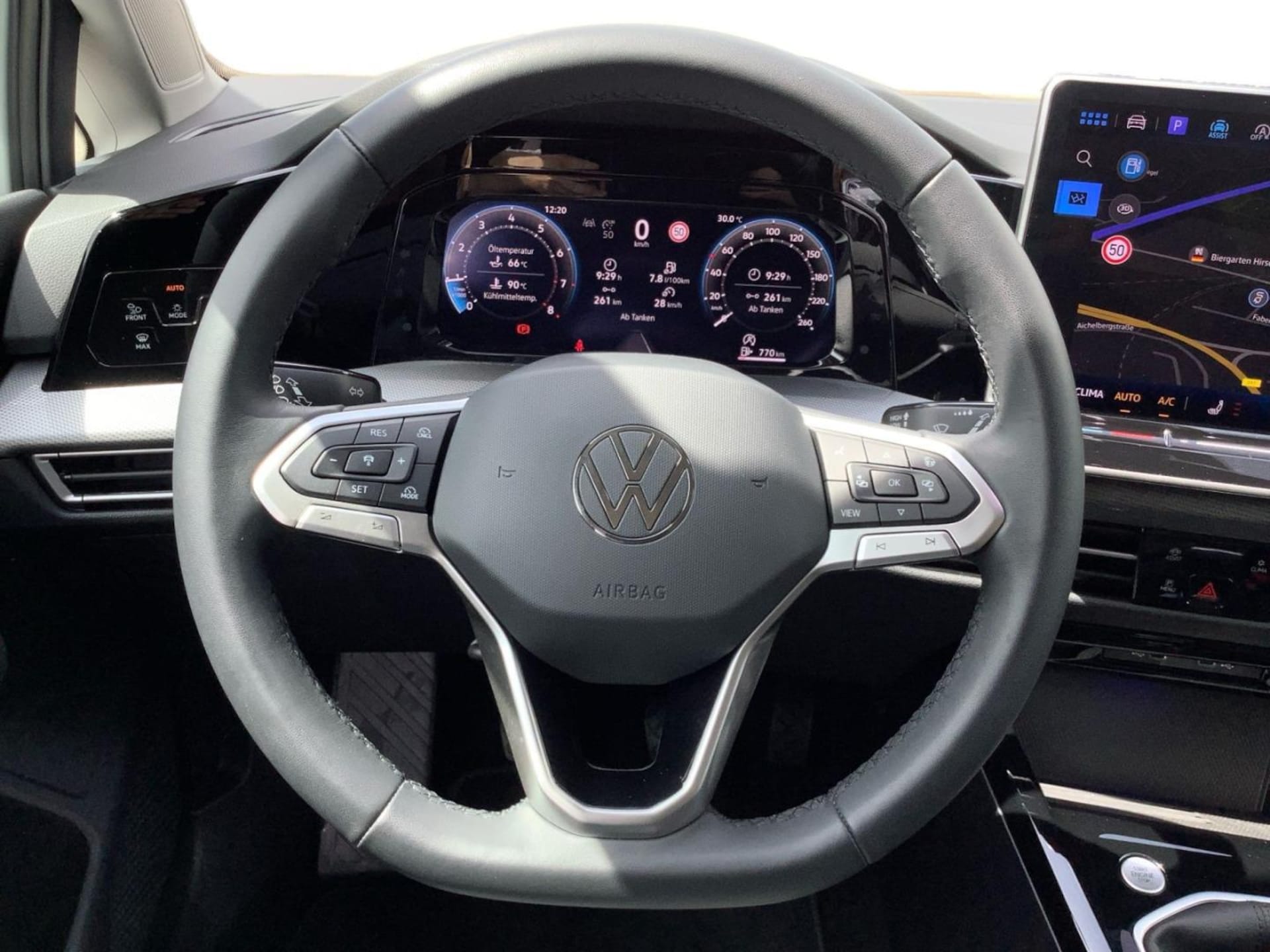 Volkswagen Golf Style