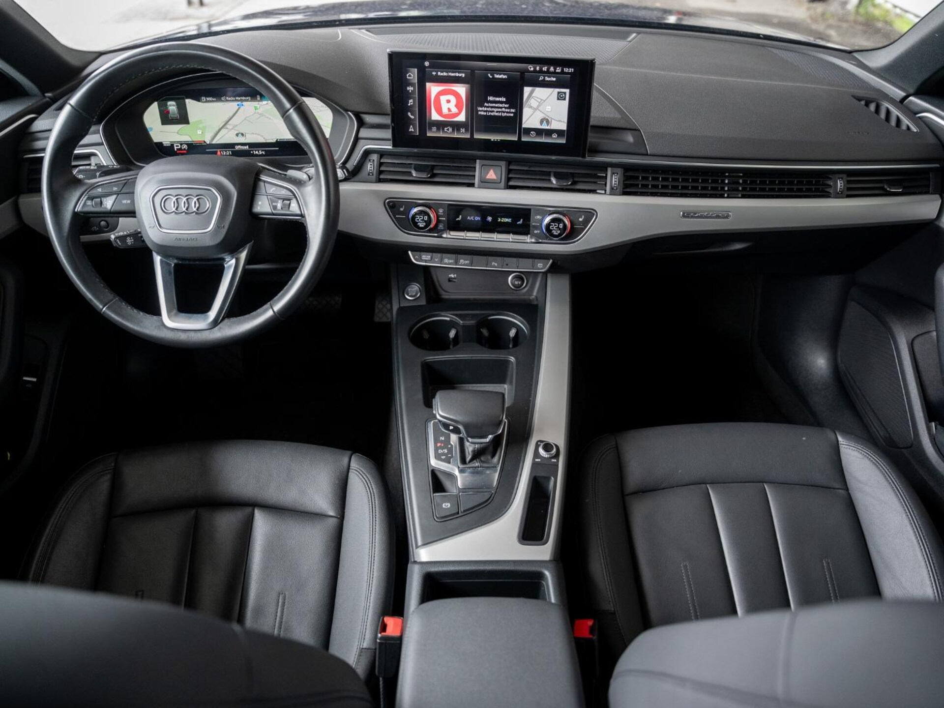 Audi A4 Avant S line