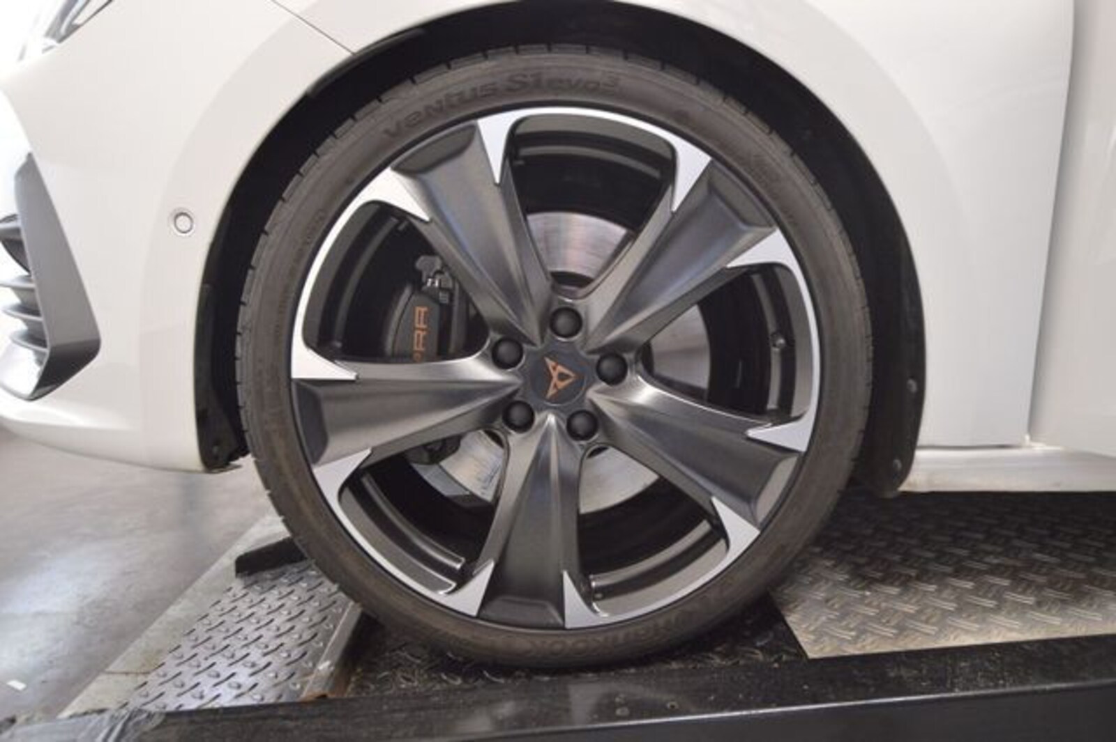 CUPRA Leon Sportstourer – Bild 3