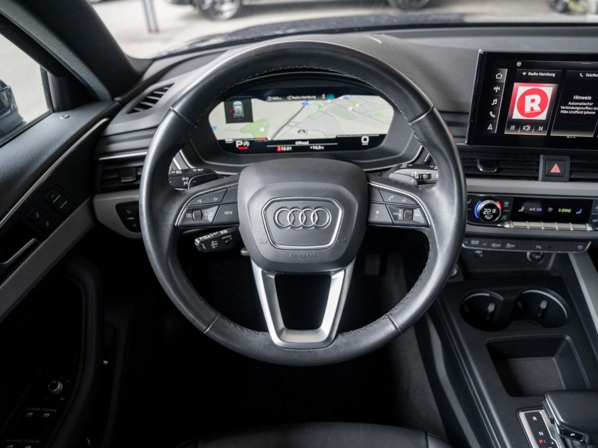 Audi A4 Avant S line