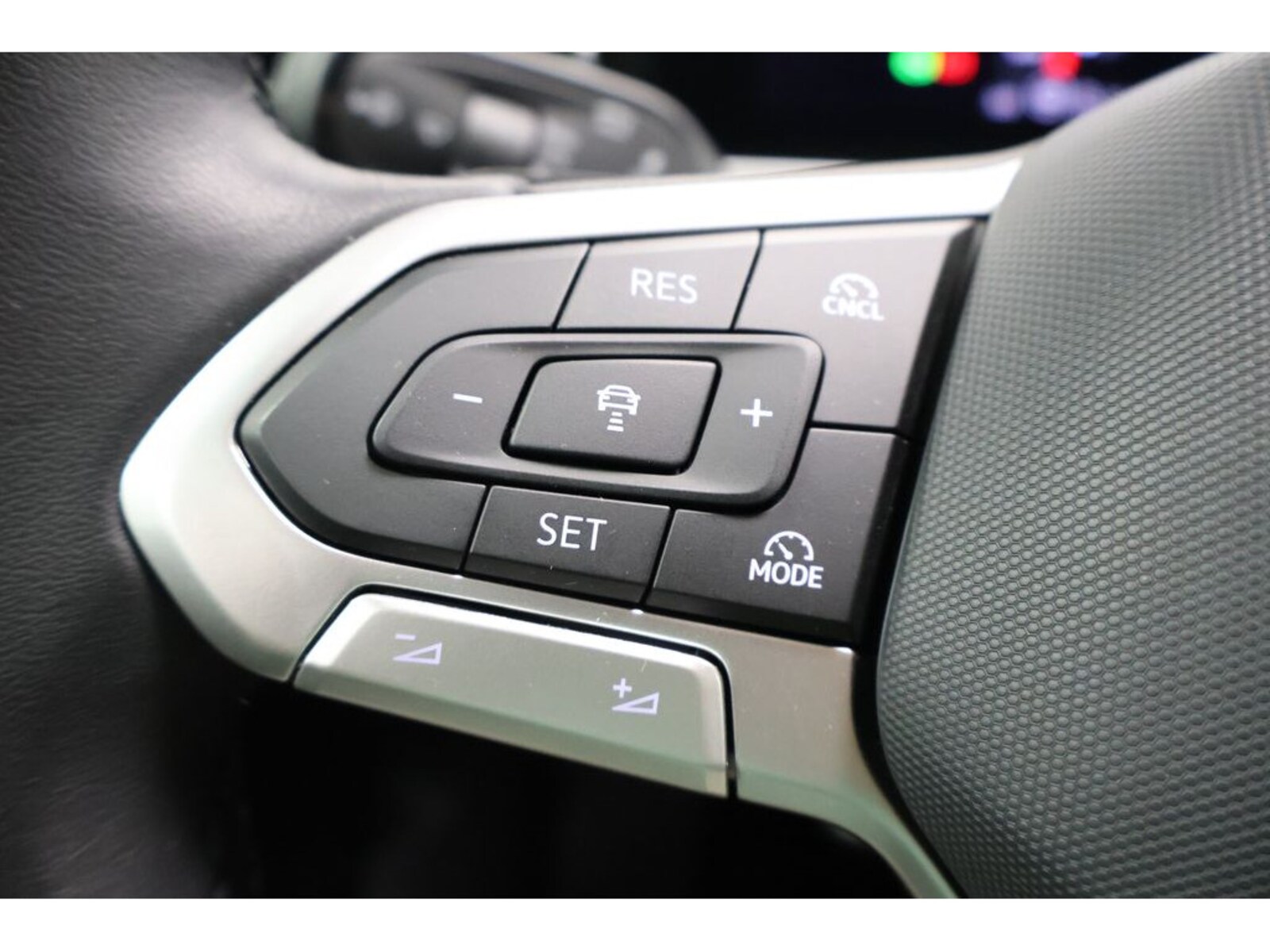 Volkswagen Passat – Bild 19