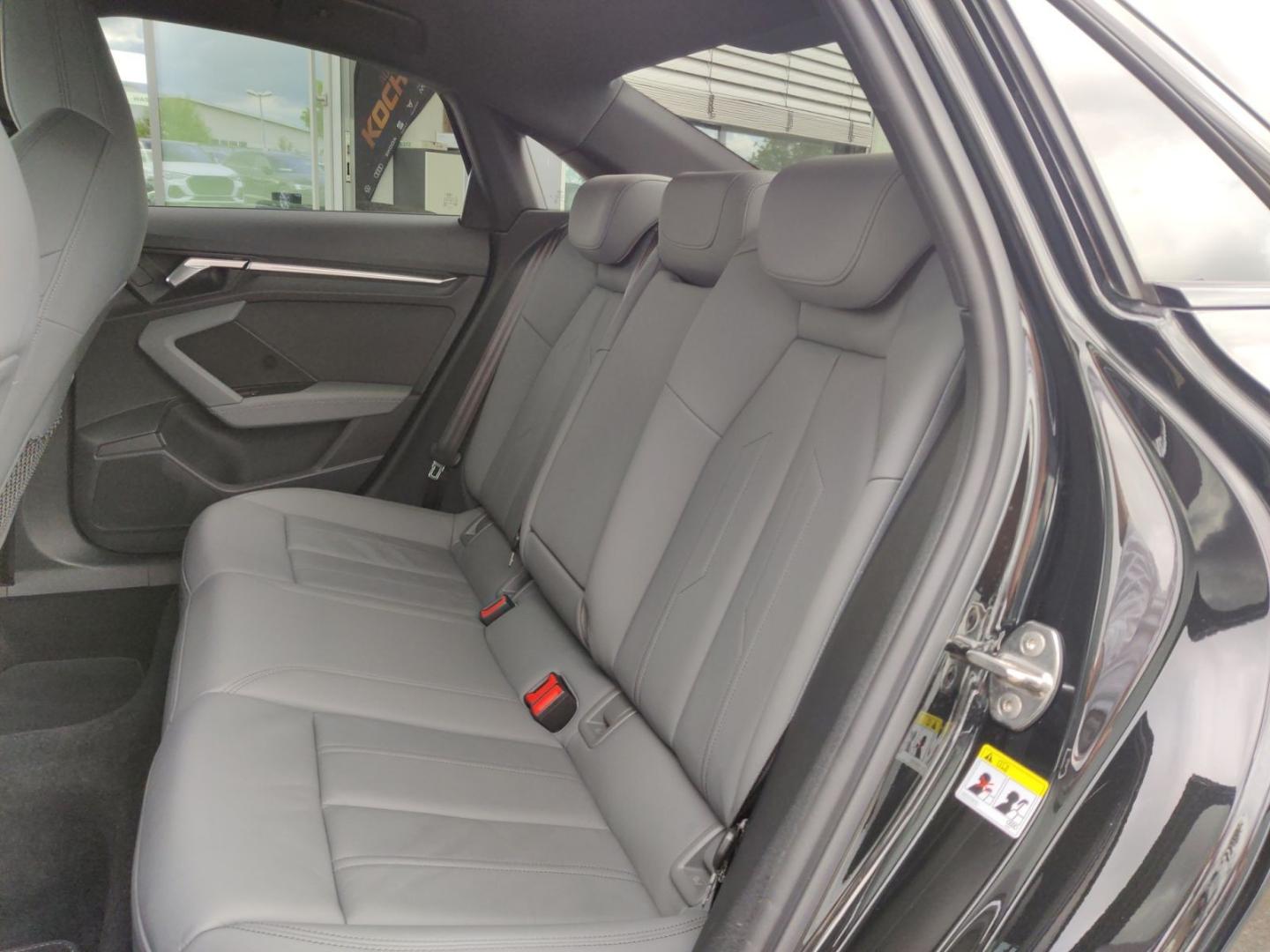 Image about Audi S3 Limousine TFSI quattro S tronic