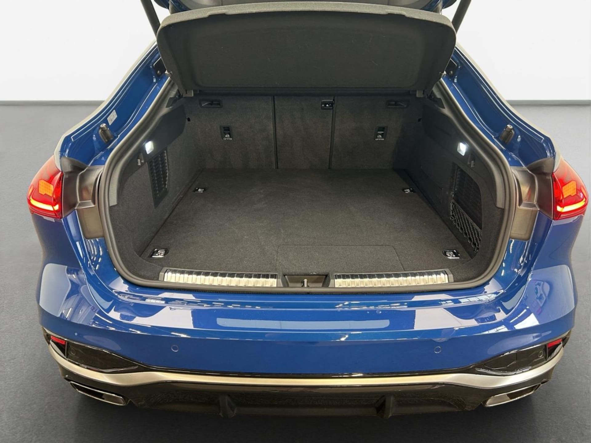 Audi A5 Limousine e-hybrid edition one