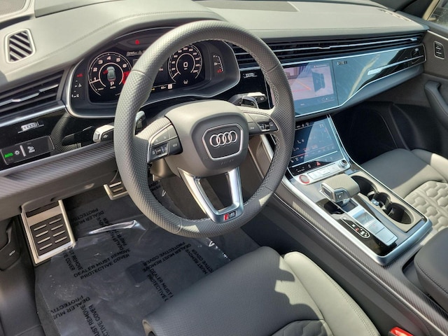 2026 Audi RS Q8 SUV performance