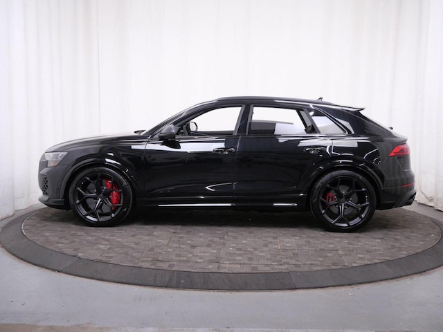2026 Audi RS Q8 SUV performance