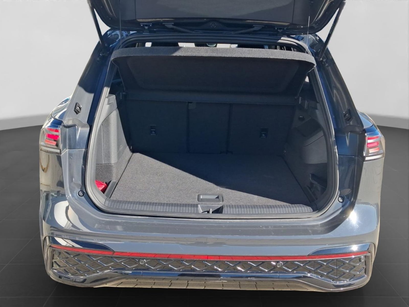 Volkswagen Tiguan – Bild 17