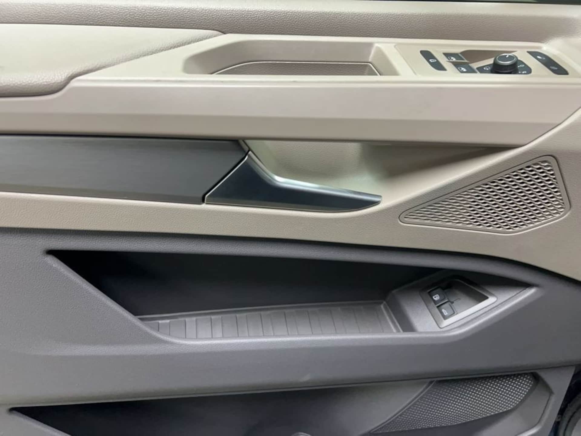 Volkswagen Multivan Life