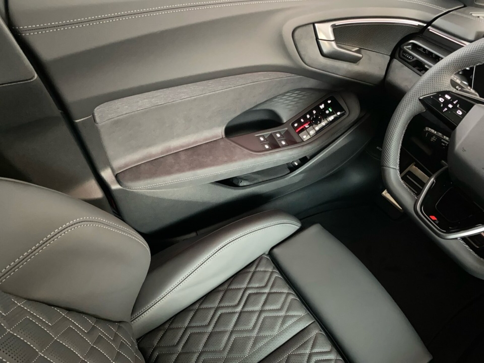 Audi A5 Avant e-hybrid