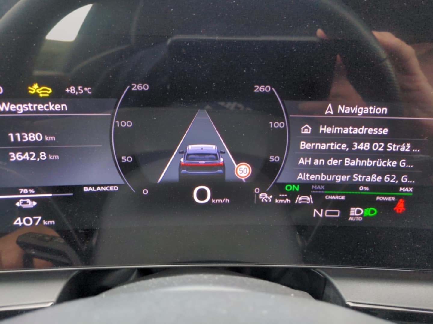 Bild über Audi Q6 SUV e-tron e-tron quattro - für weitere Informationen kontaktieren Sie den Audi Partner
