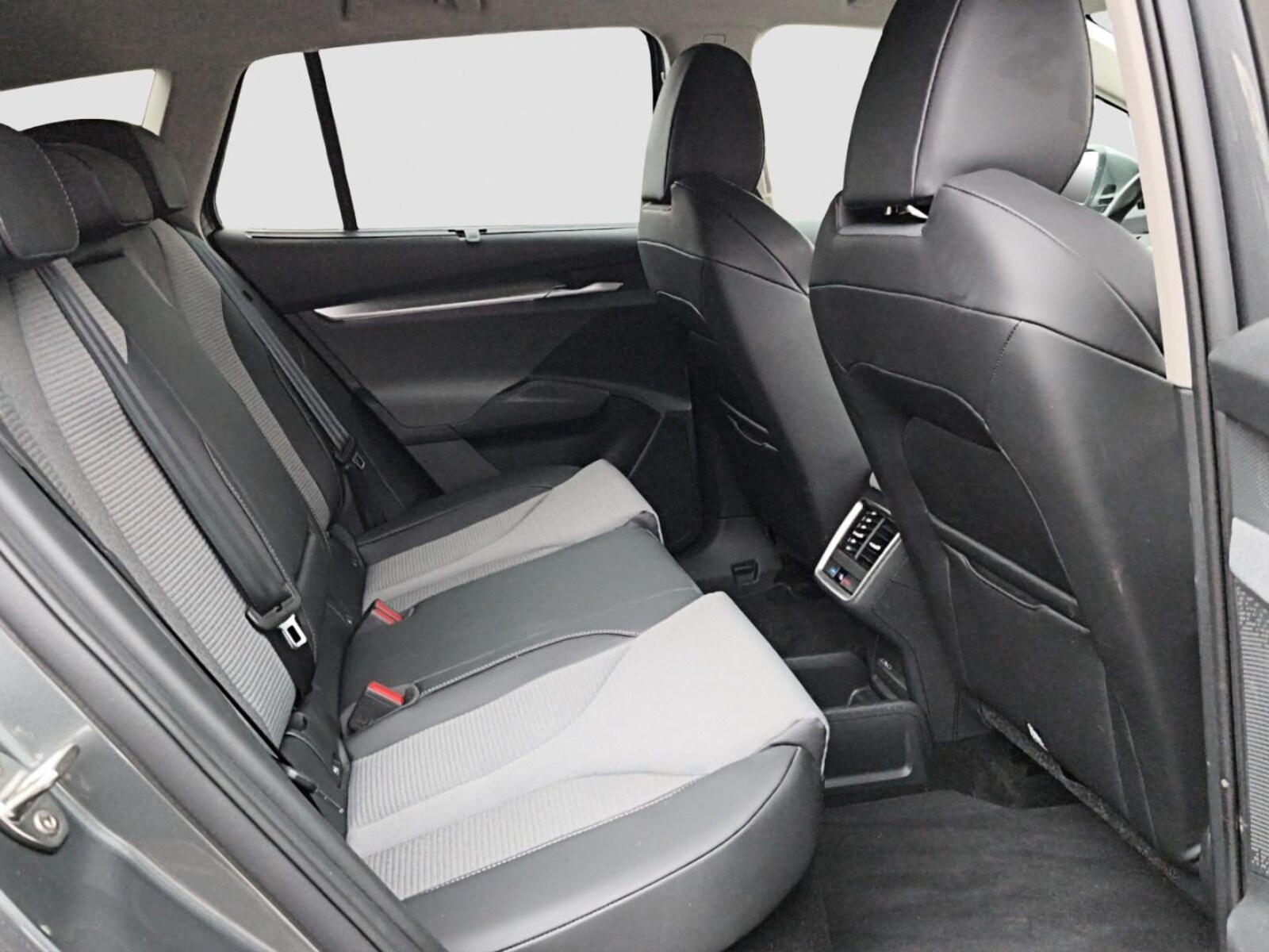 Škoda Enyaq – Bild 23