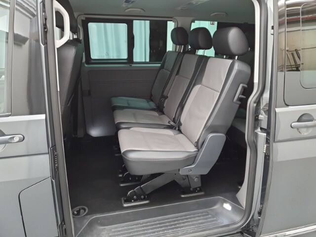 Volkswagen T6.1 Caravelle larger