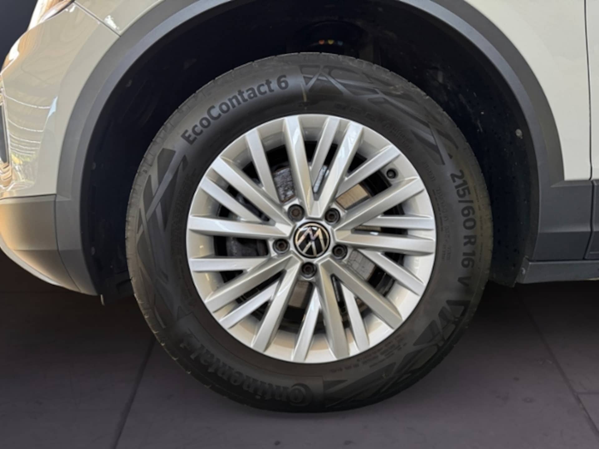 Volkswagen T-Roc Basis-Modell