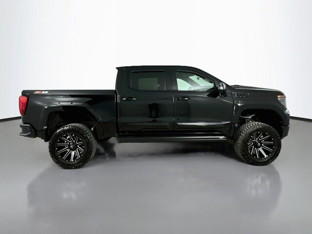 2023 GMC Sierra