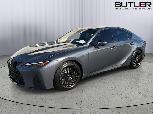 2023 Lexus IS 500