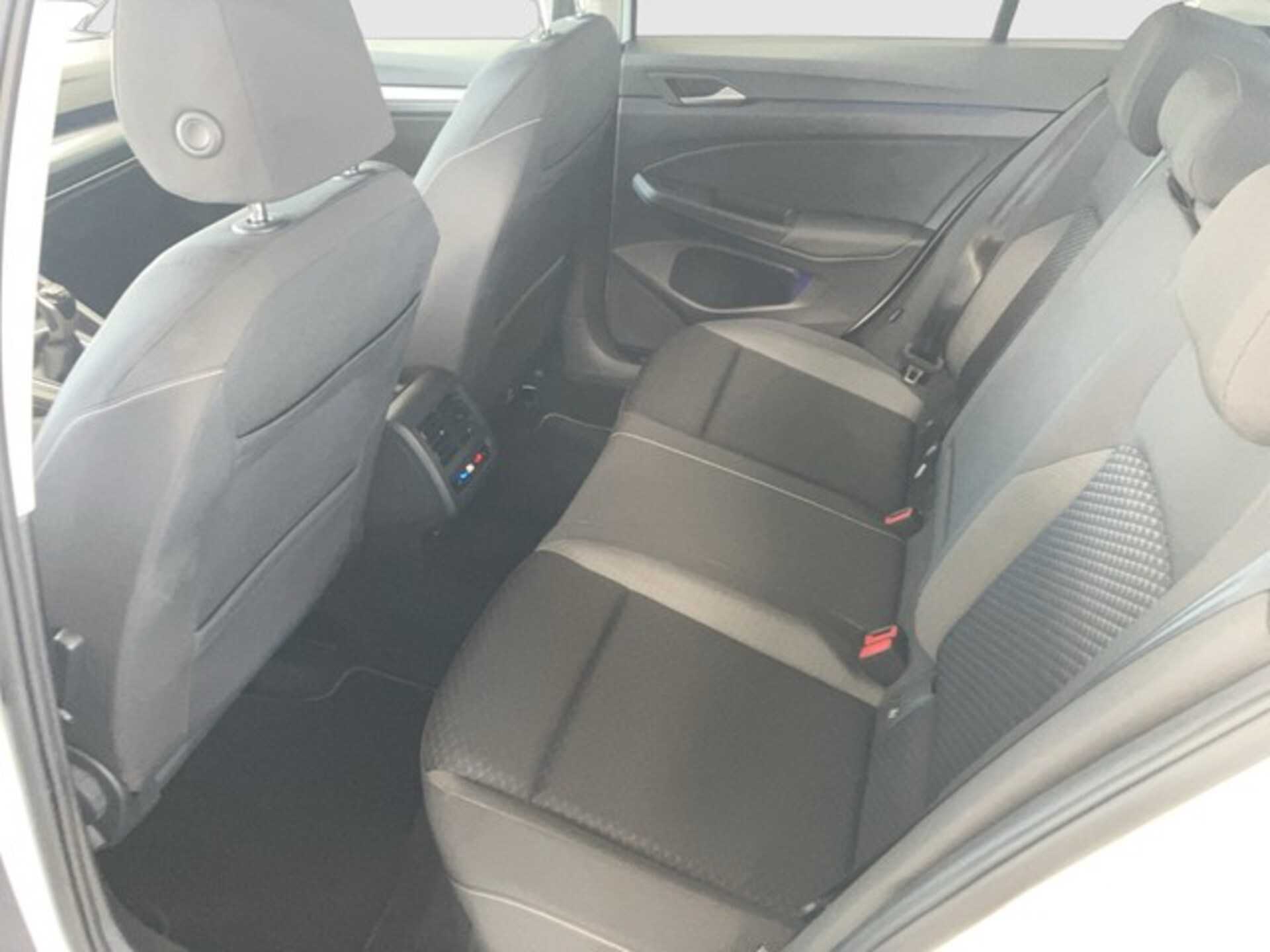 Volkswagen Golf Active