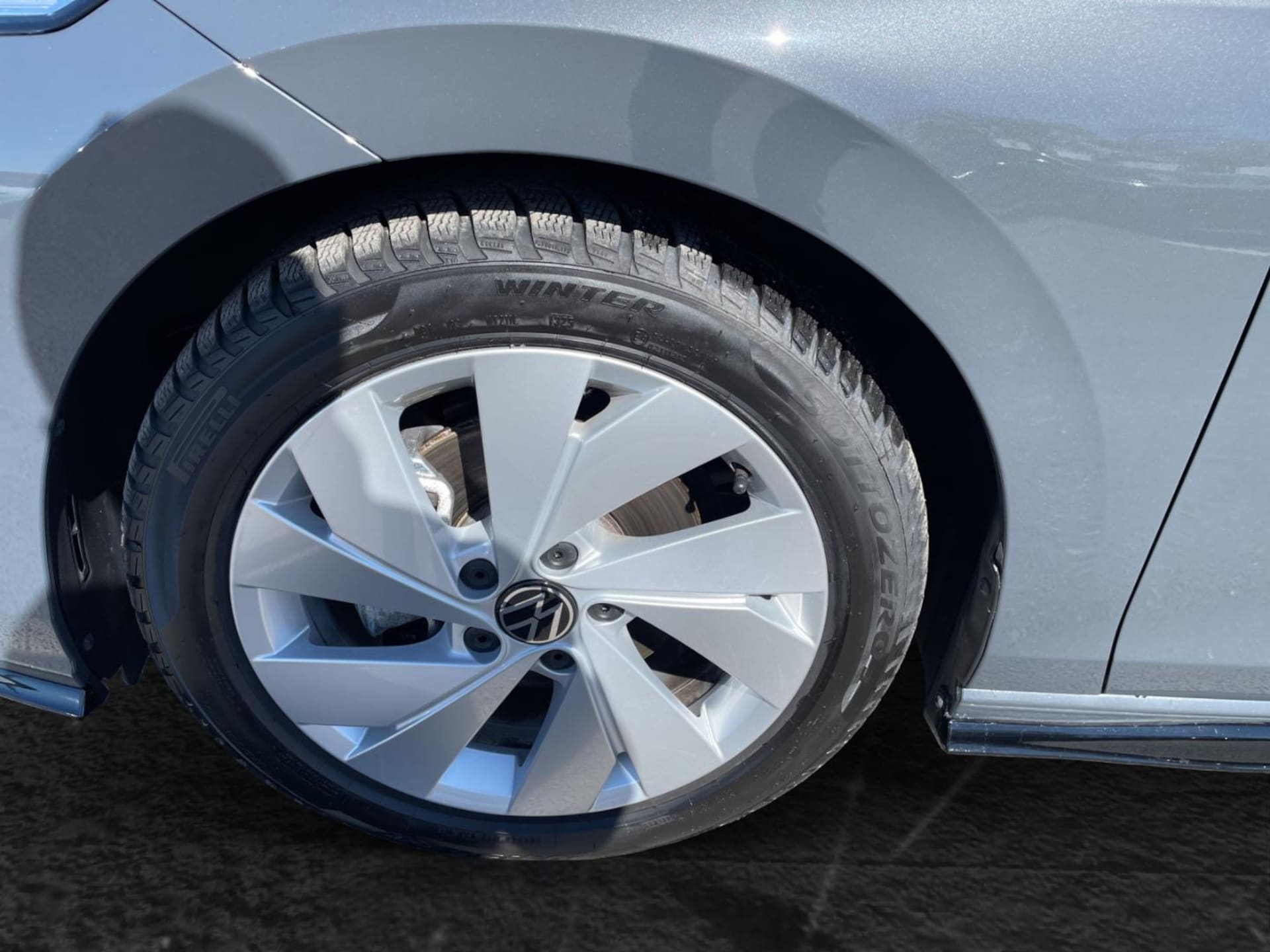 Volkswagen Golf R-Line